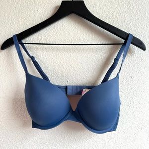 Victoria’s Secret Blue Wear Everywhere Push Up Bra Size 34D